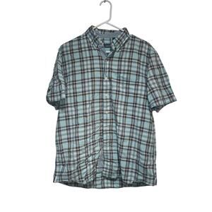 Izod Men's Button Up Shirt Size Medium